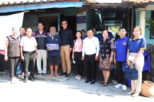 พม.ภูเก็ต มอบป้ายโครงการซ่อมบ้านผู้สูงอายุและคนพิการ
